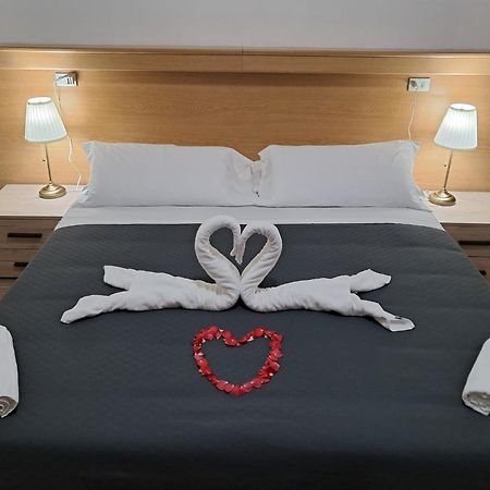 Hotel Tito 2 Mestre Exteriér fotografie